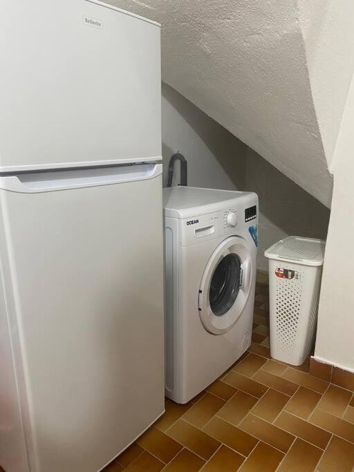 Appartement A Proximite De La Plage Du Bourg ! Sainte-Anne  Zewnętrze zdjęcie